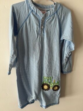 Stitchy Fish Tractor Pull Applique Short Romper 5
